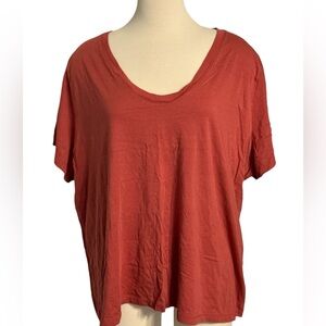 Short sleeve t-shirt